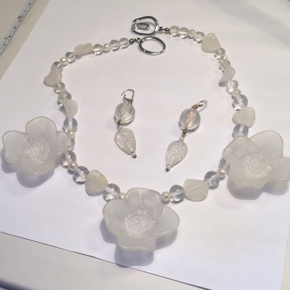 Molded plastic flower necklace, earrings